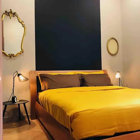 Piazza Vittorio Apartment *