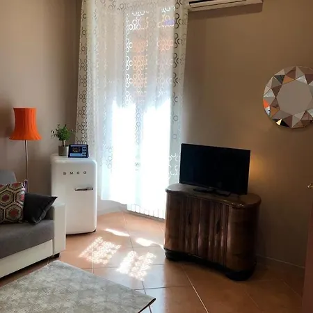 Apartment Piazza Vittorio Rome